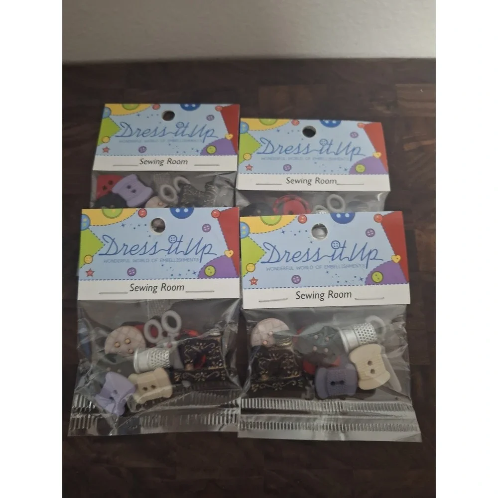 Dress It Up Sewing Room Novelty Buttons Embellishments Lot of 4 Craft Supply 596